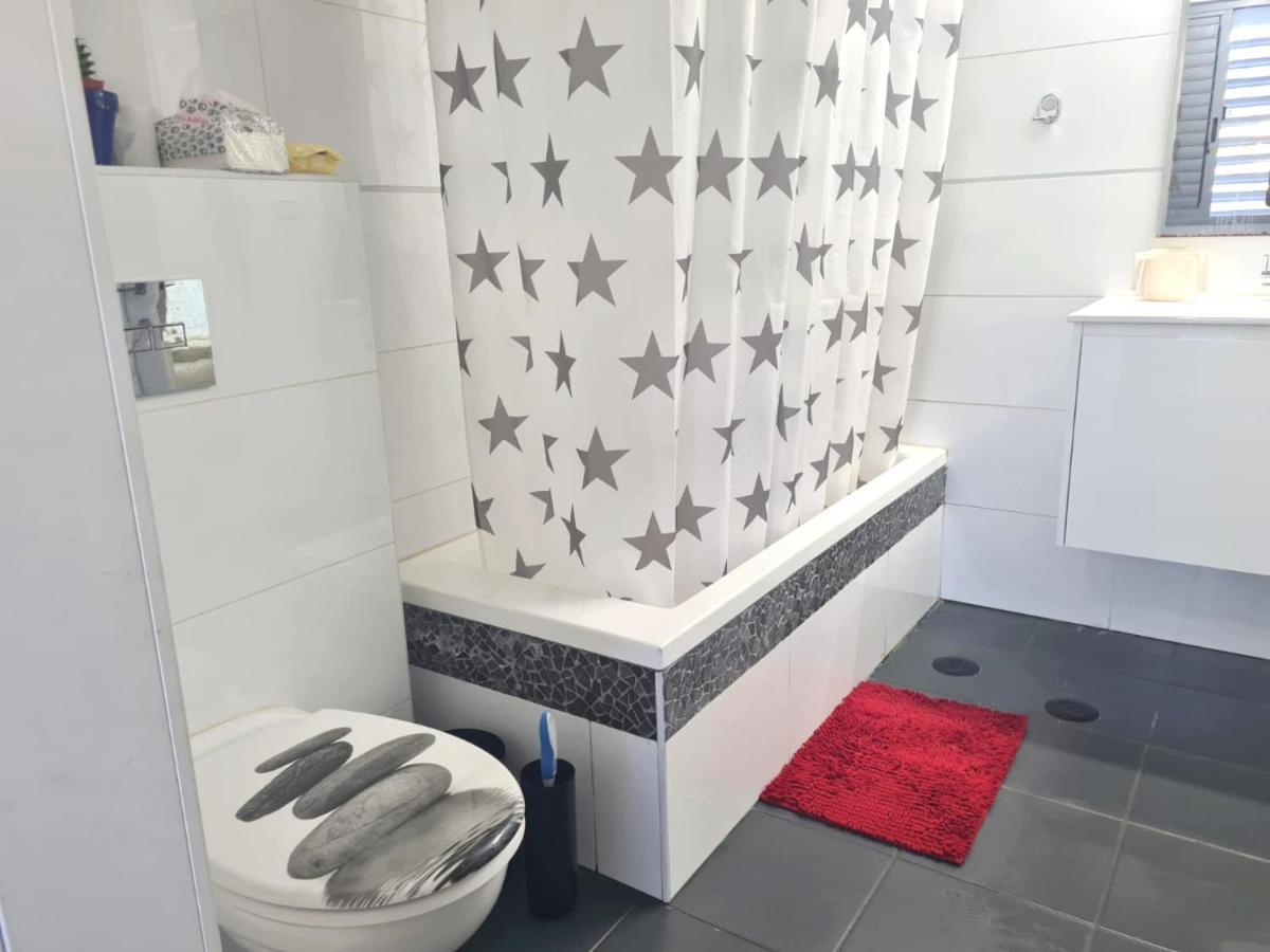 Beach Suite Israel- Private Jacuzzi Garden Suite & Gym, 3 Min Walk To Beach ביץ סוייט ישראל- ג'קוזי פרטי בגינה 3 דקות הליכה לים וחדר כושר Aszkelon Zewnętrze zdjęcie